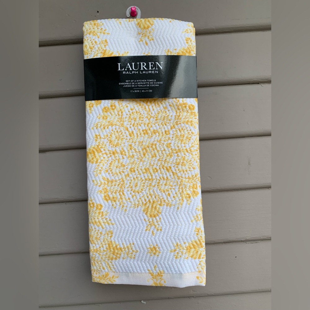 LAUREN RALPH LAUREN (2) KITCHEN TOWELS YELLOW FLOWERS 100% COTTON NWT.

17x28”